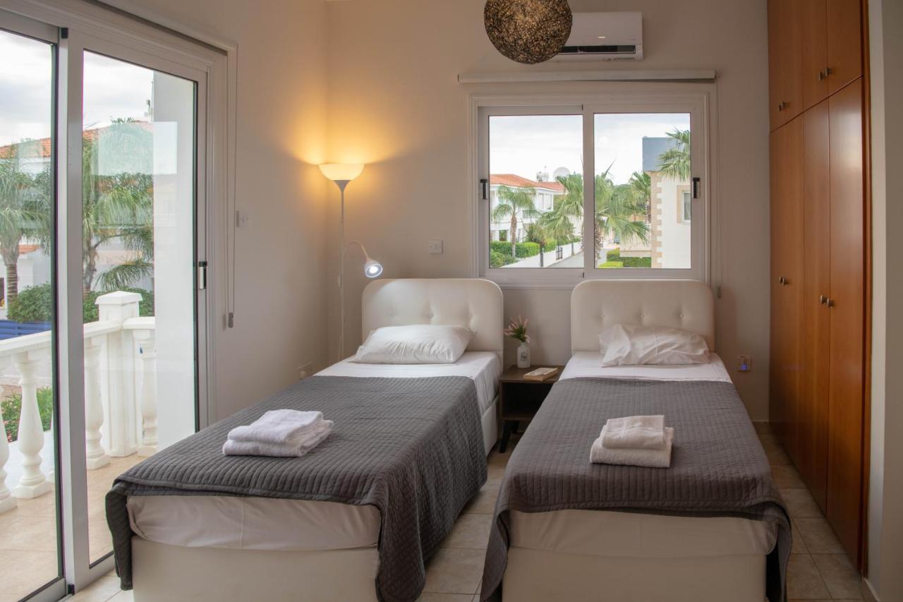 Villa Ruby Nissi Beach 圣纳帕 外观 照片